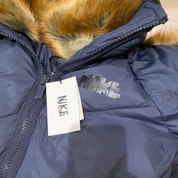 🆕 Nike X Sacai Fur Puffer Jacket - Picture 13 of 16